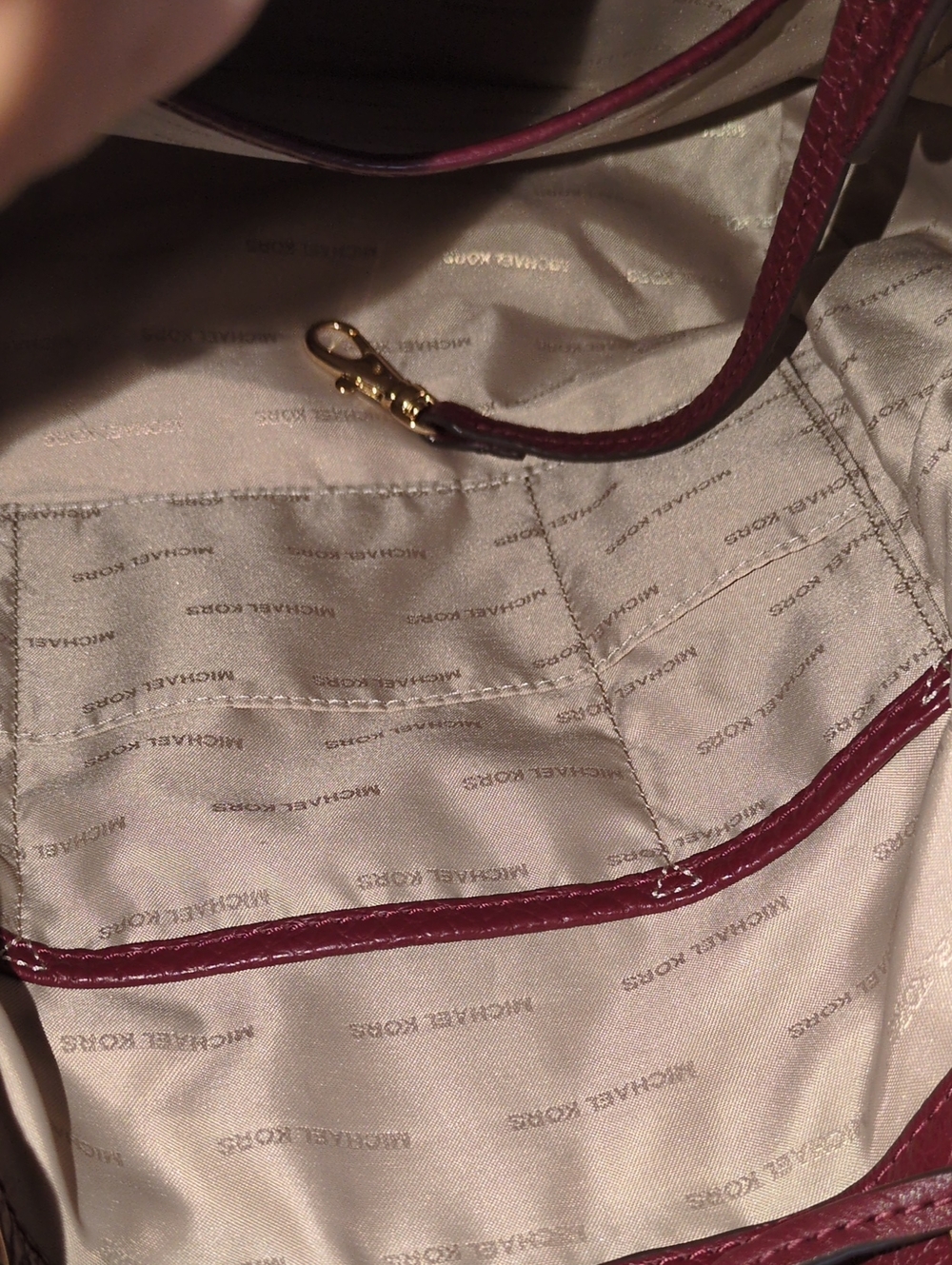 Michael Kors Viv Backpack In - Picture 5 of 6
